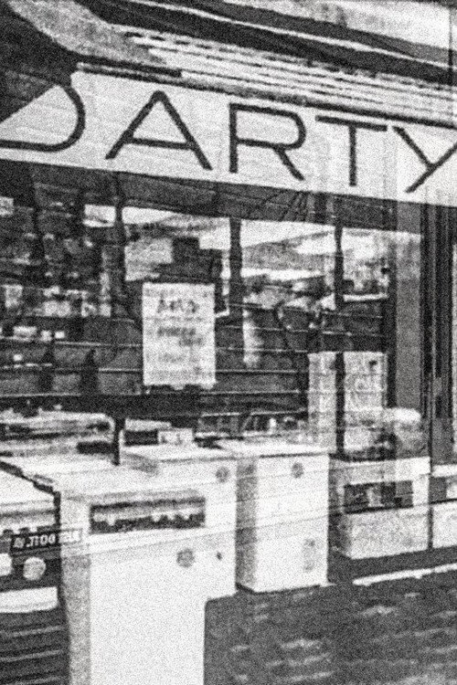Постер фильма «Darty, une histoire de confiance»