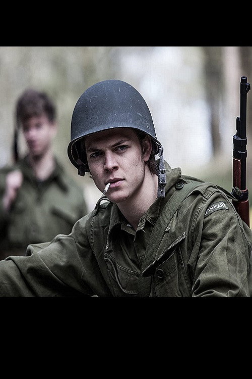 Постер фильма «No Soldier»
