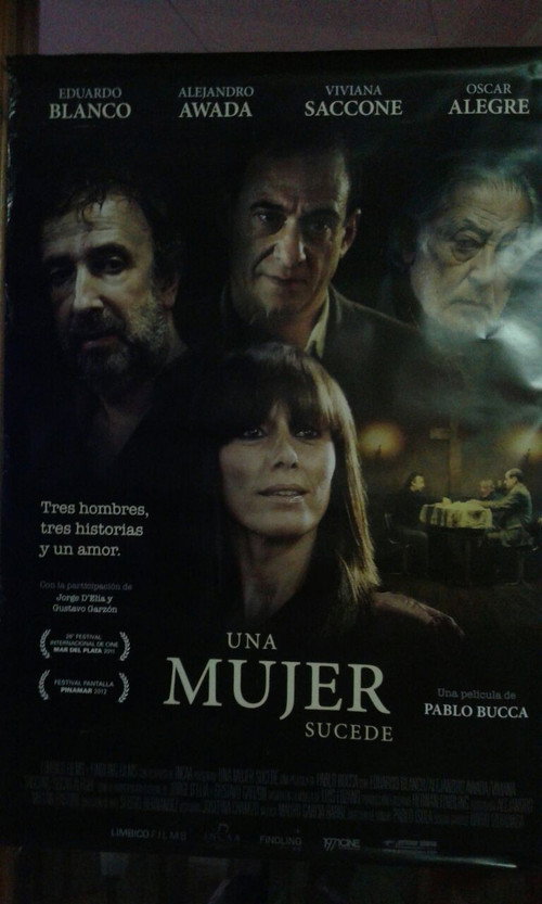 Постер фильма «Una mujer sucede»