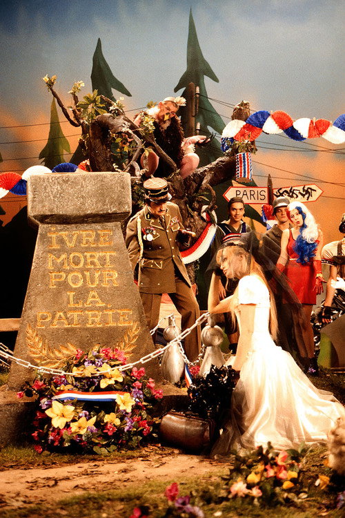 Постер фильма «Ivre-Mort pour la Patrie»