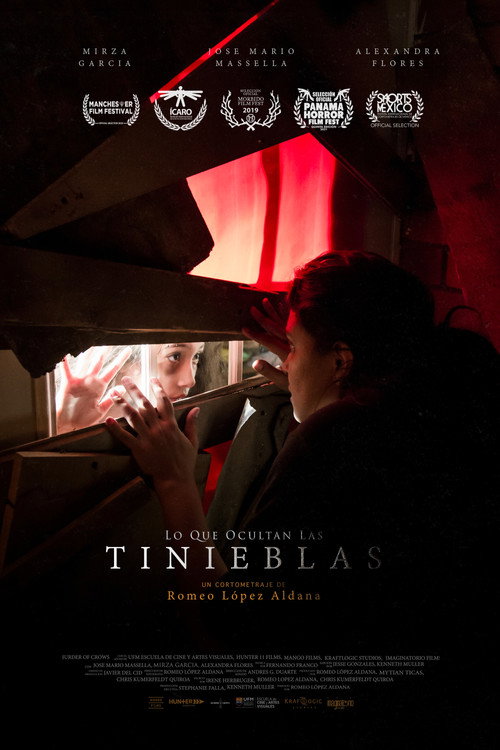 Постер фильма «Lo Que Ocultan Las Tinieblas»